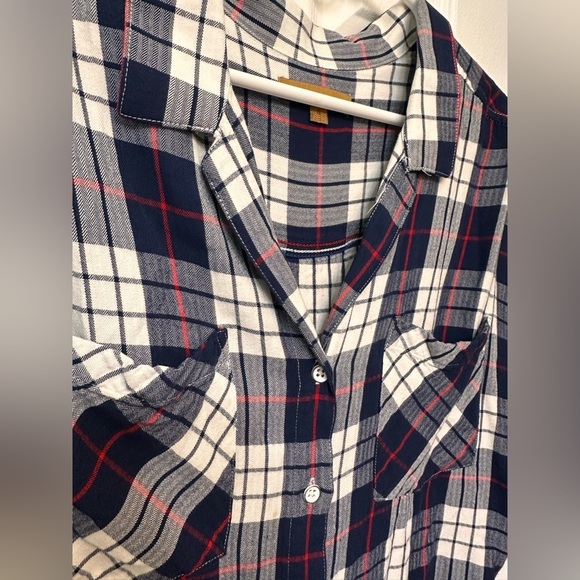 Jachs Girlfriend Plaid Button-Up Sleeveless Shirt - Black, White, Red - Picture 5 of 7